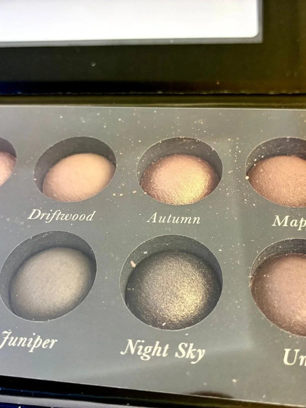 Laura Geller The Delectables Baked Eyeshadow Palette Earthy Essentials 14 Shades